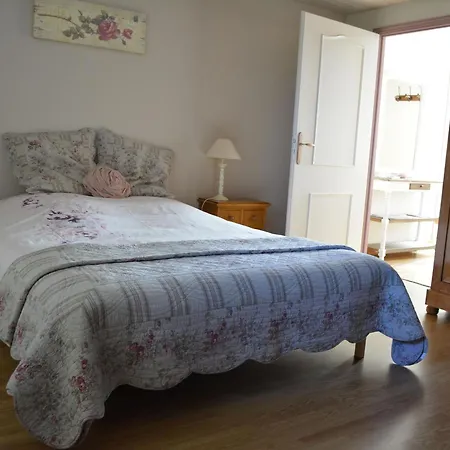 Pres De La Rochelle - Fr-1-426-612 Longeves (Charente-Maritime)